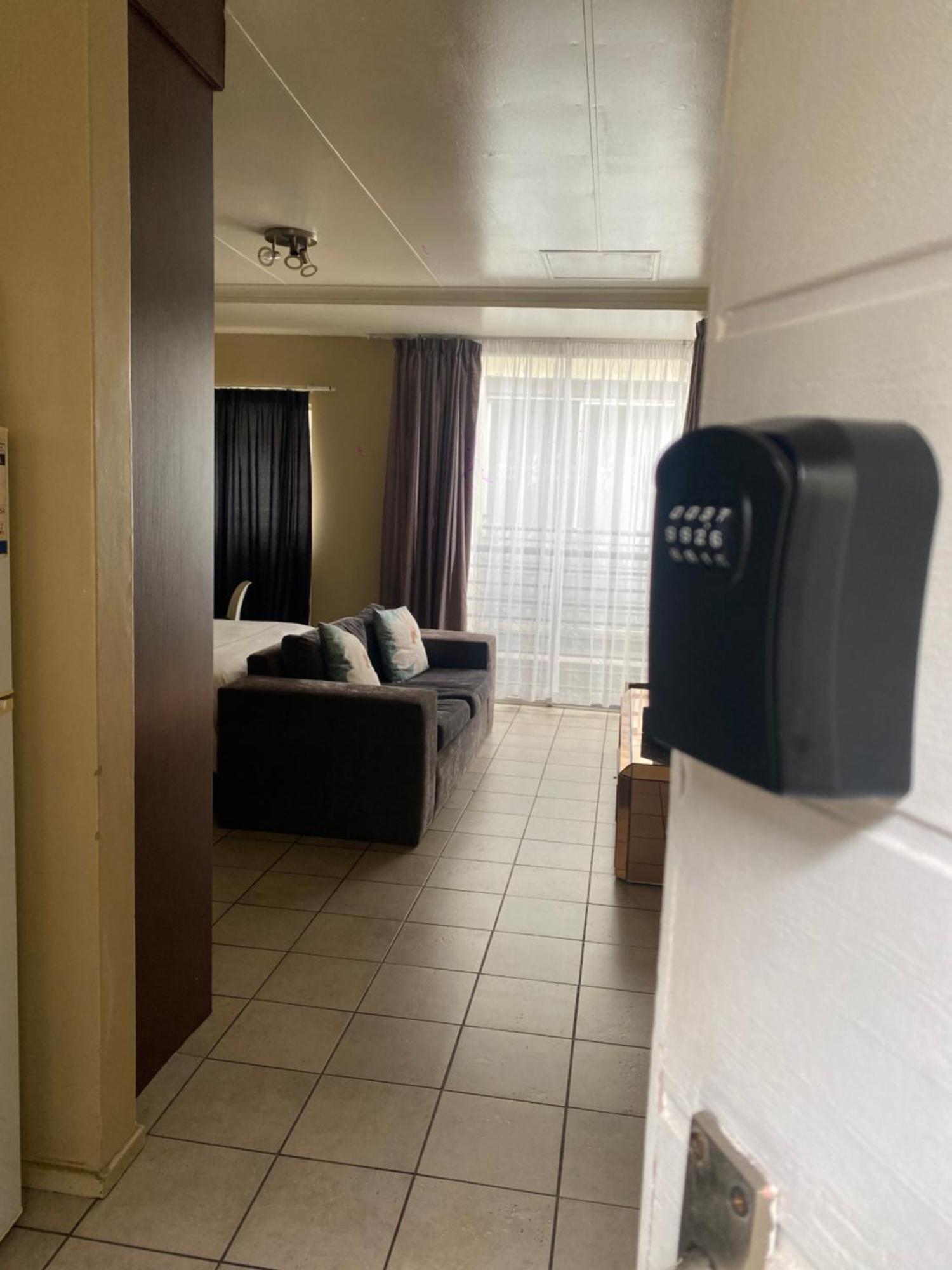 Apartment Cute In The Heart Of Jozi Johannesburg